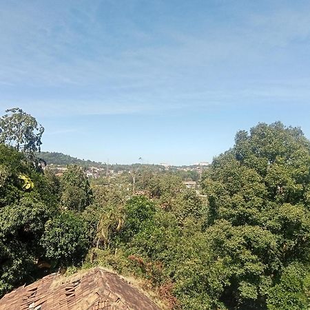 Eshwarkrupa Homestay Madikeri Exterior foto
